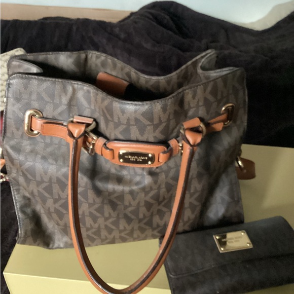 Michael Kors Dark Brown and Tan Tote - Picture 2 of 2